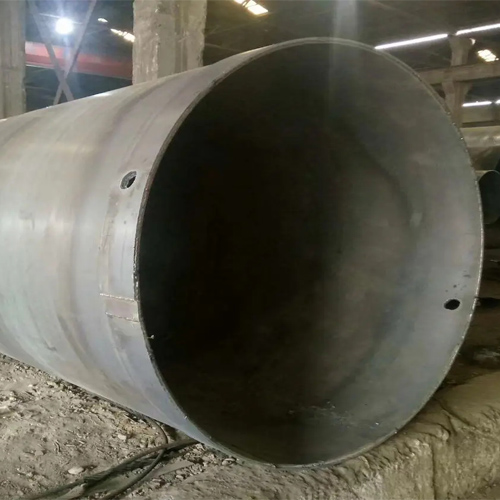 选择海南藏族自治州钢护筒的材质时，主要考虑哪些因素